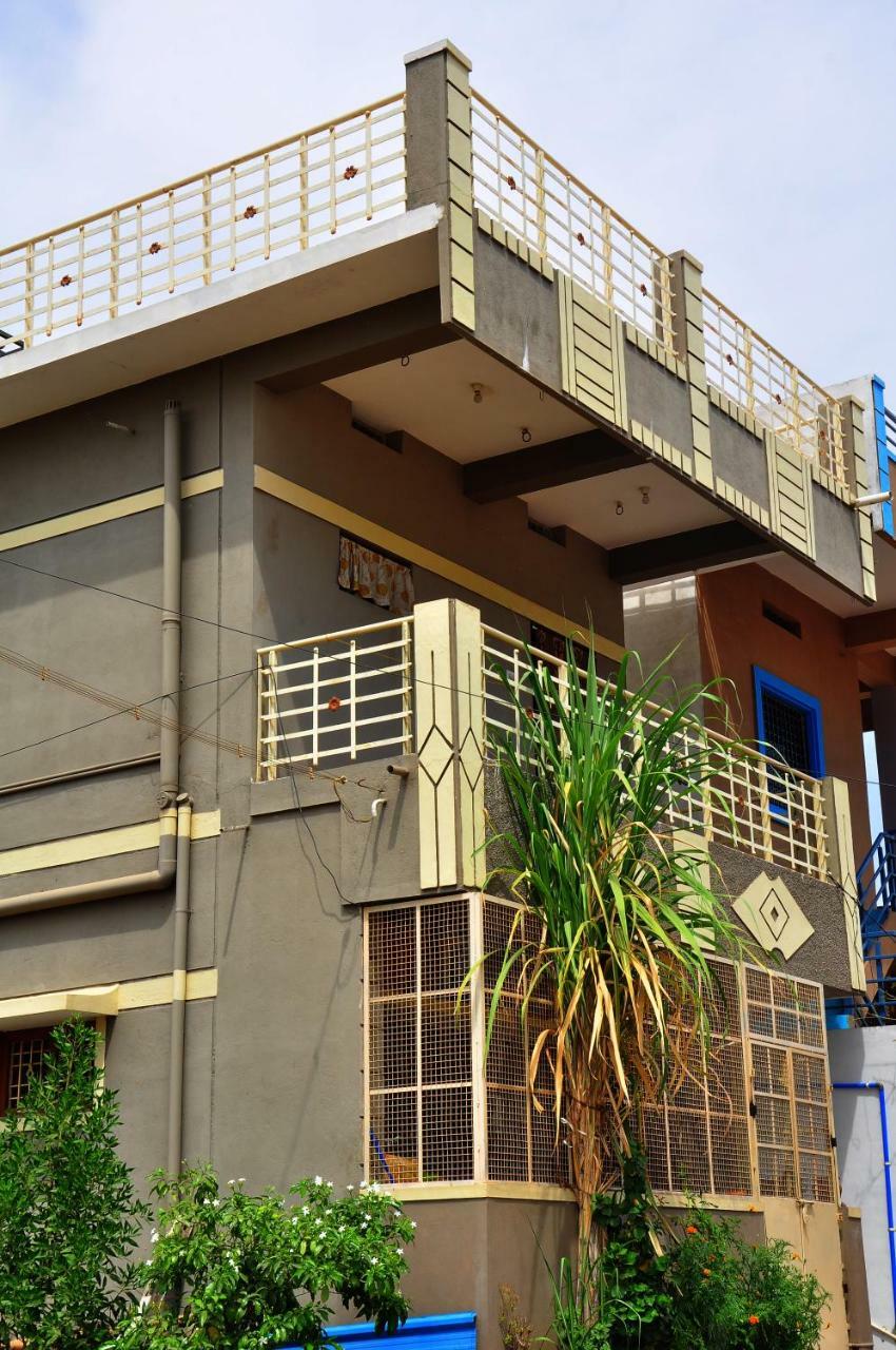 Srinivasa Homestay Hampi Esterno foto